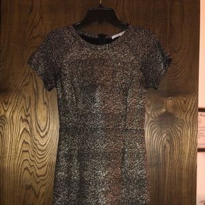 Festive short-sleeved party dress!